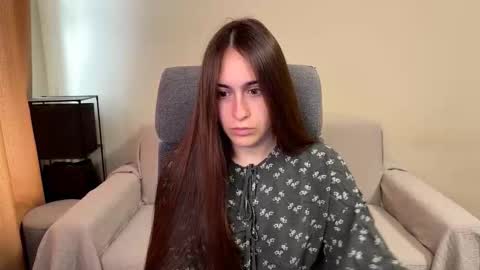 alicekollt online show from October 14, 8:28 am