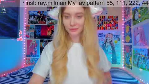 Snapshot of alicemilman chatting on February 1, 10:48 am Alice  online show from February 1, 10:48 am