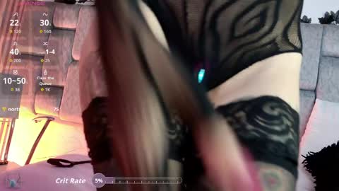 alicenoir_ online show from May 14, 10:52 pm