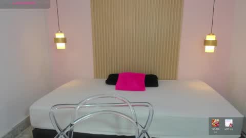 AliceRoss online show from April 4, 8:05 pm