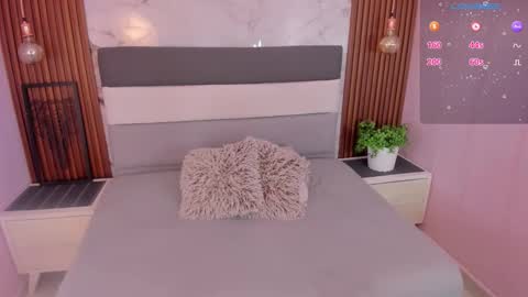          online show from February 5, 12:42 pm