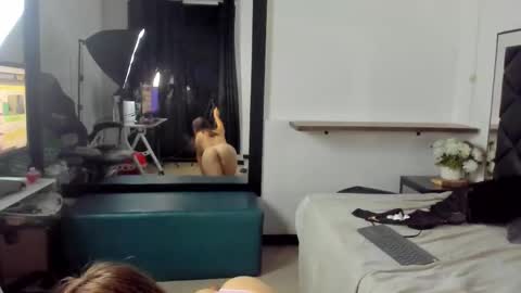 AliceWhiite online show from December 3, 5:06 pm