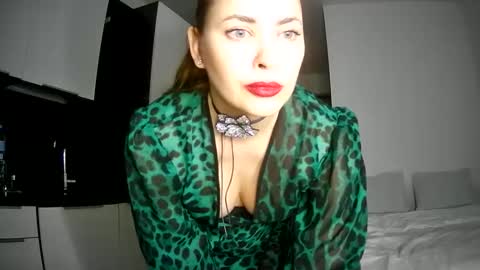 AlicexFresh online show from March 9, 5:28 pm