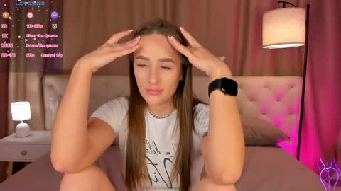 Mia online show from April 15, 2:15 am