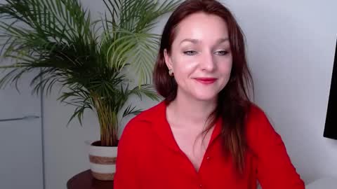 Snapshot of alicialux chatting on March 11, 11:23 am Alicia online show from March 11, 11:23 am