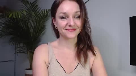 Snapshot of alicialux chatting on January 14, 7:21 pm Alicia online show from January 14, 7:21 pm