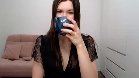 Snapshot of alicianoveli chatting on February 10, 12:08 pm alicianoveli online show from February 10, 12:08 pm