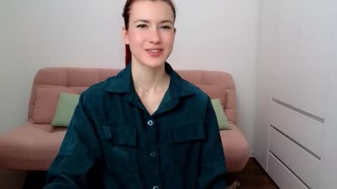 Snapshot of alicianoveli chatting on September 18, 8:07 am alicianoveli online show from September 18, 8:07 am