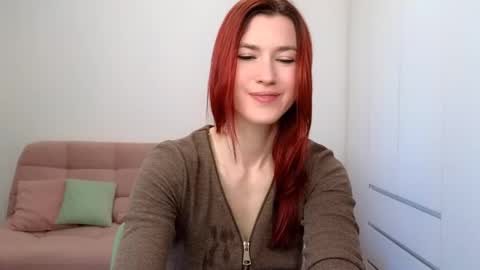 Snapshot of alicianoveli chatting on September 24, 6:53 am alicianoveli online show from September 24, 6:53 am