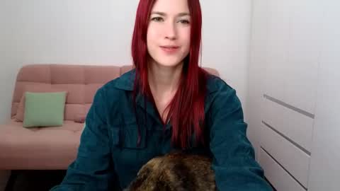 Snapshot of alicianoveli chatting on September 19, 3:38 pm alicianoveli online show from September 19, 3:38 pm