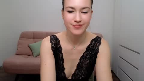 Snapshot of alicianoveli chatting on January 20, 4:12 pm alicianoveli online show from January 20, 4:12 pm
