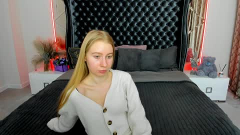 Alina online show from April 1, 2:36 pm