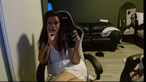Snapshot of alina_nightshade chatting on October 3, 1:48 am Alina Nightshade online show from October 3, 1:48 am