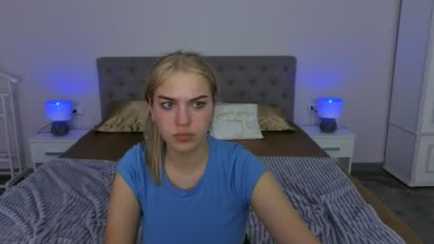 Alina online show from April 6, 1:23 pm