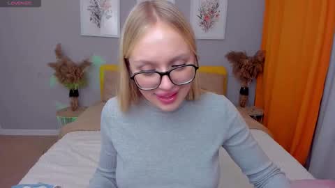 alinaocean online show from November 13, 8:11 pm