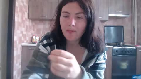 AlinaxJames online show from May 21, 10:55 am