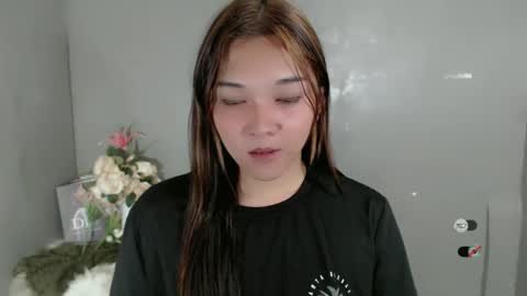 Snapshot of alisa_kiss_ chatting on February 6, 11:31 am Shanti xhey online show from February 6, 11:31 am