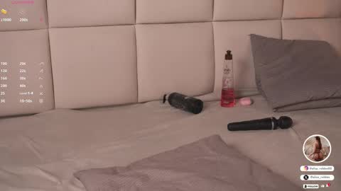 Snapshot of alisa_roldan chatting on February 20, 3:08 pm online show from February 20, 3:08 pm