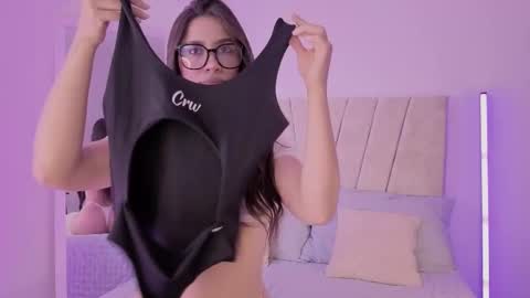     online show from February 27, 6:55 pm