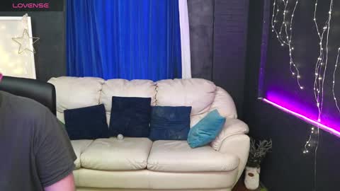 Snapshot of alisaaleks chatting on February 26, 2:59 pm Alisa Aleks online show from February 26, 2:59 pm