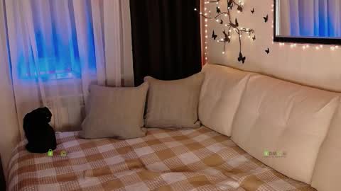 Alice online show from February 28, 2:04 am