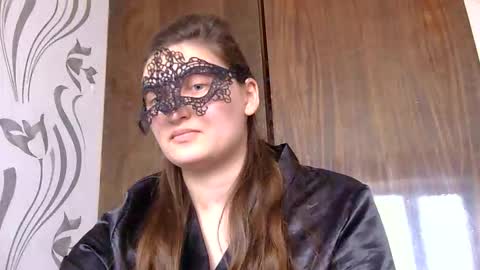 alisedizzy online show from April 2, 12:45 pm