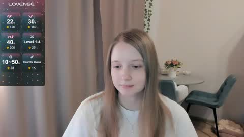Alya online show from May 12, 4:27 pm