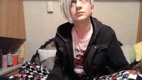 Alisha online show from February 15, 12:15 pm