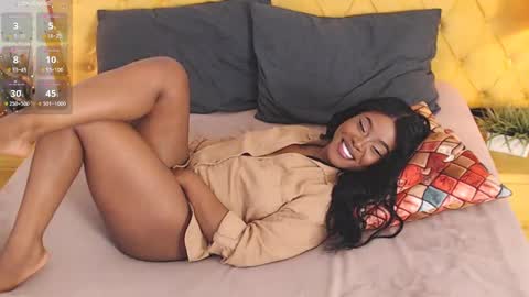 Luna online show from October 31, 7:14 pm