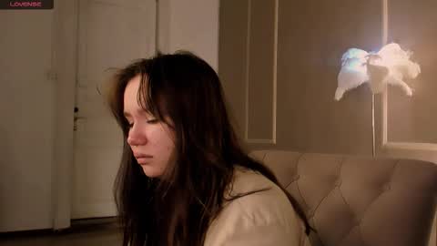 Snapshot of alisia_mars chatting on September 18, 7:45 am Alisia online show from September 18, 7:45 am