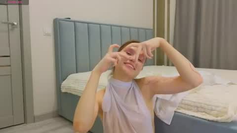 Alisia online show from July 28, 7:39 pm
