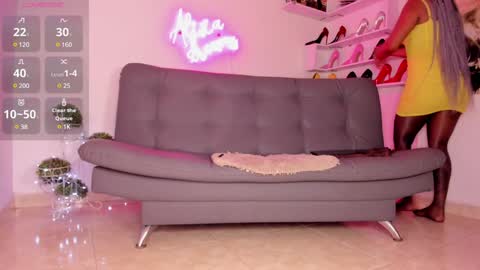 Snapshot of alisiadreams chatting on February 7, 7:17 pm Ana maria online show from February 7, 7:17 pm