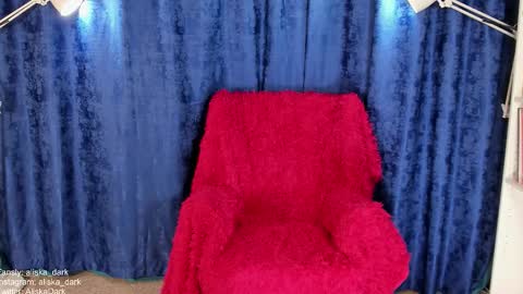 Snapshot of aliska_dark chatting on September 24, 1:29 pm Alice online show from September 24, 1:29 pm