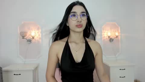 Snapshot of alison_carde05 chatting on September 22, 8:02 pm Alison online show from September 22, 8:02 pm