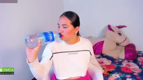 Alison cruz online show from March 17, 11:59 am