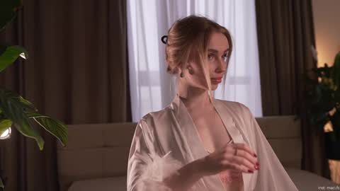 Alissa online show from October 21, 7:46 am