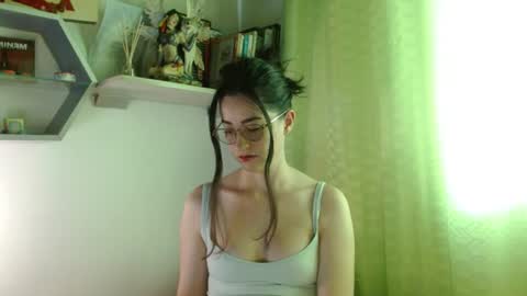 Ali  online show from July 23, 6:27 pm