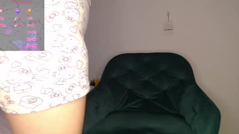 Snapshot of alisson_7 chatting on September 25, 11:28 am Alisson online show from September 25, 11:28 am