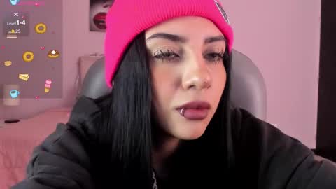 alisson__cortez online show from March 1, 1:37 pm