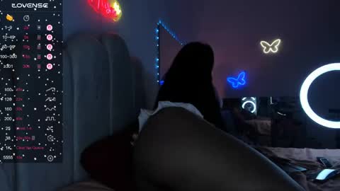 Alisonhoot69 online show from May 10, 5:14 am