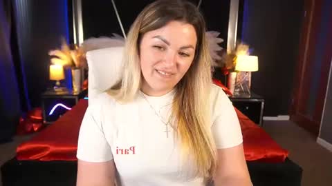 alissyagrayy online show from June 13, 1:10 pm