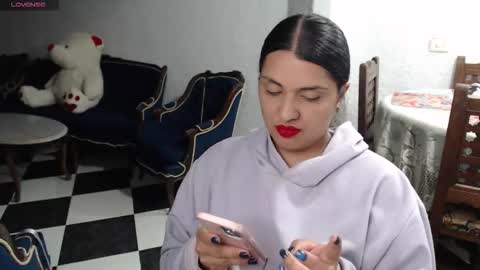 Alix online show from February 24, 1:08 am