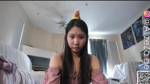 Alize Zaide online show from March 25, 8:04 pm