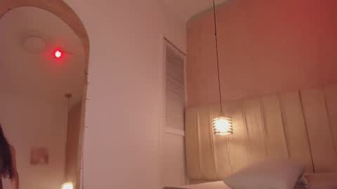 alizza_ online show from November 29, 11:40 am