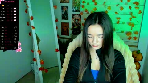 Snapshot of allana_dream chatting on October 23, 6:59 am Allana online show from October 23, 6:59 am