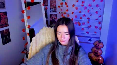 Allana online show from November 18, 10:51 am