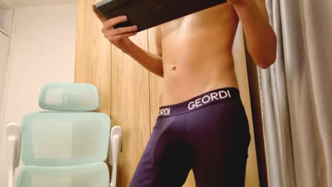 Allan  online show from March 31, 6:19 pm