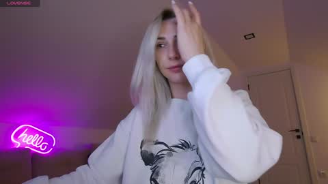 A day u didnt smile is a lost day online show from March 28, 9:00 am