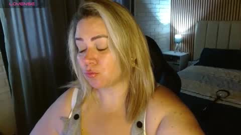 Ale online show from December 4, 4:39 pm