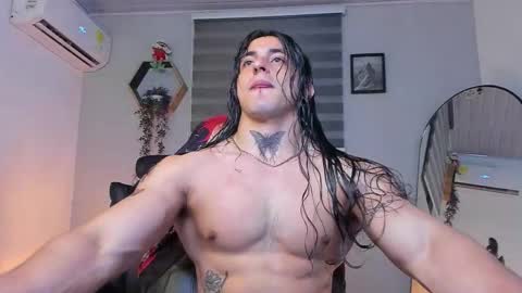 independent model 3 online show from February 7, 4:04 am